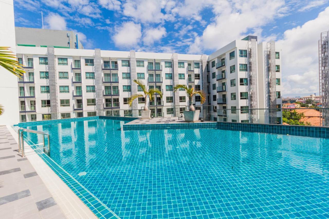 Arcadia Beach Resort By Psr Pattaya Buitenkant foto